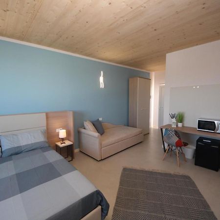 Ohana Holiday Rooms Розоліна-Маре Екстер'єр фото